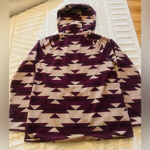 Women’s North Face lightweight fleece cowl neck with hood size large